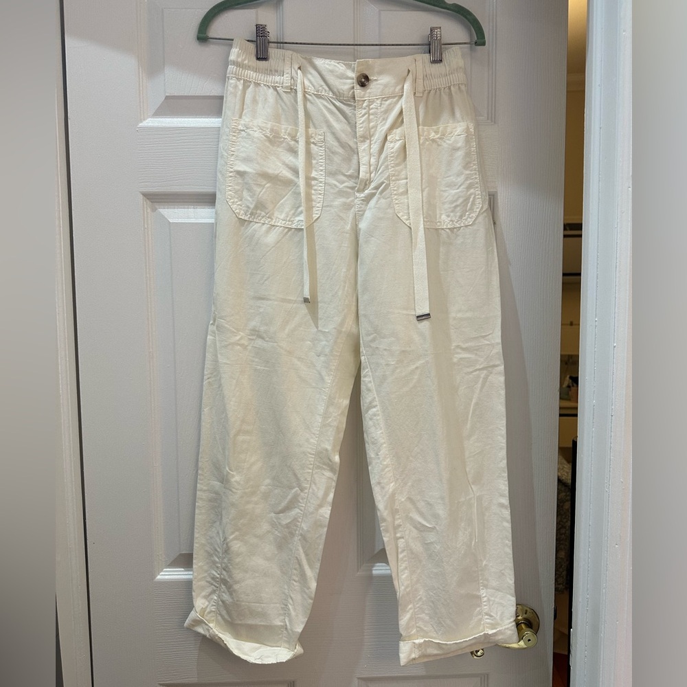 Zara White Elastic Waist Pants size M